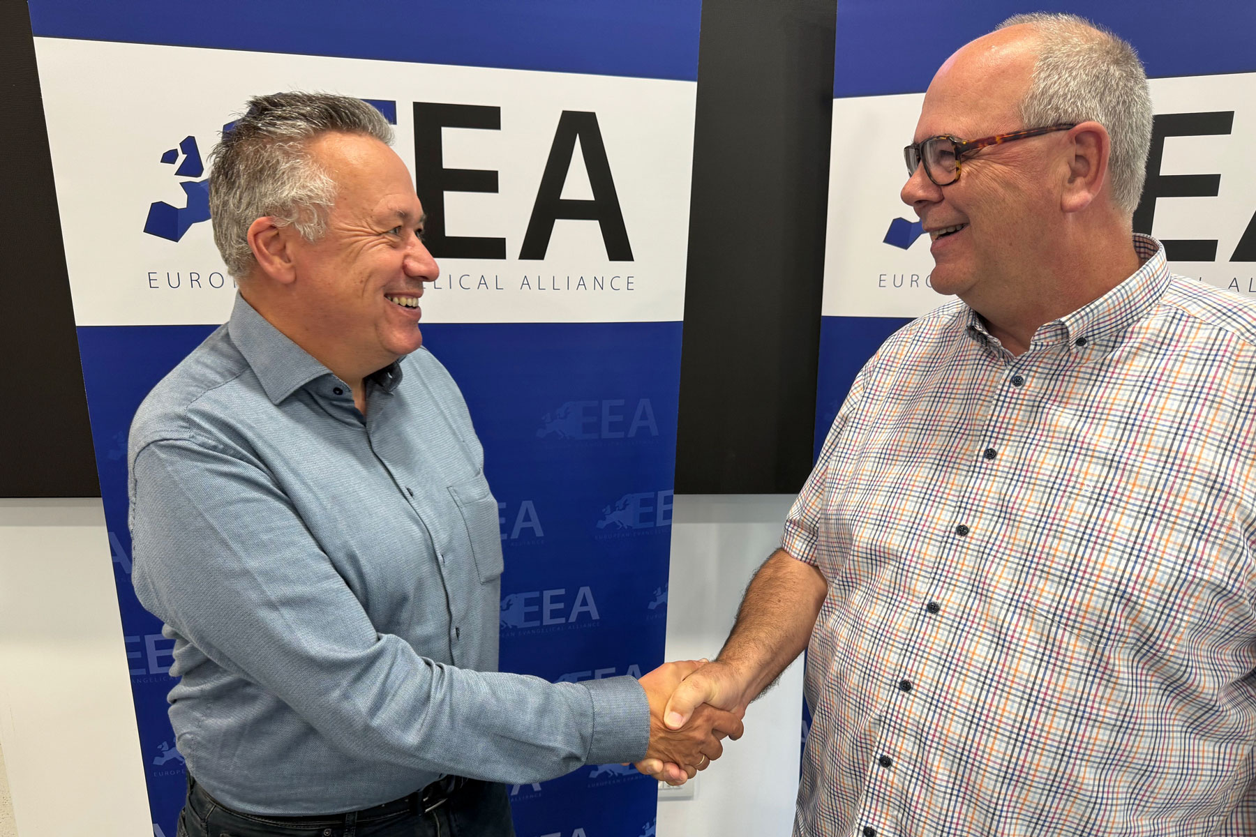 Frank Hinkelmann übergibt an Andreas Wenzel
