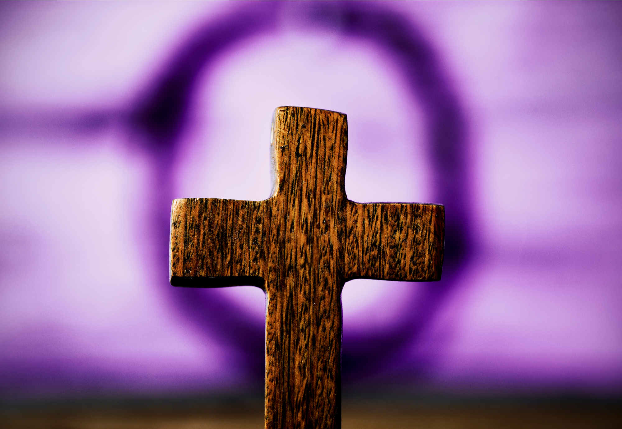 Wöchentliche Andachten auf dem YouTube-Kanal der Evangelischen Kirche stimmen in der Passionszeit auf Ostern ein.